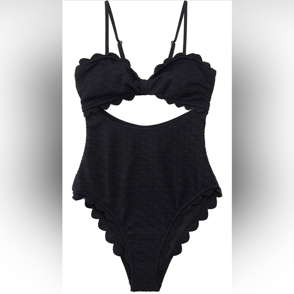 CUPSHE Women's One Piece Swimsuit Sexy Black Cutout Scallop Trim Bathing Suit - Picture 3 of 5